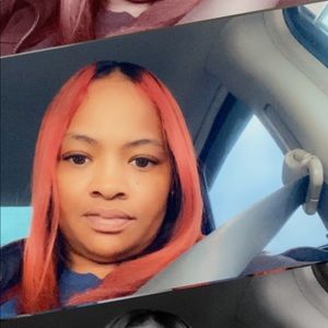 Meet your Posher, Alexia